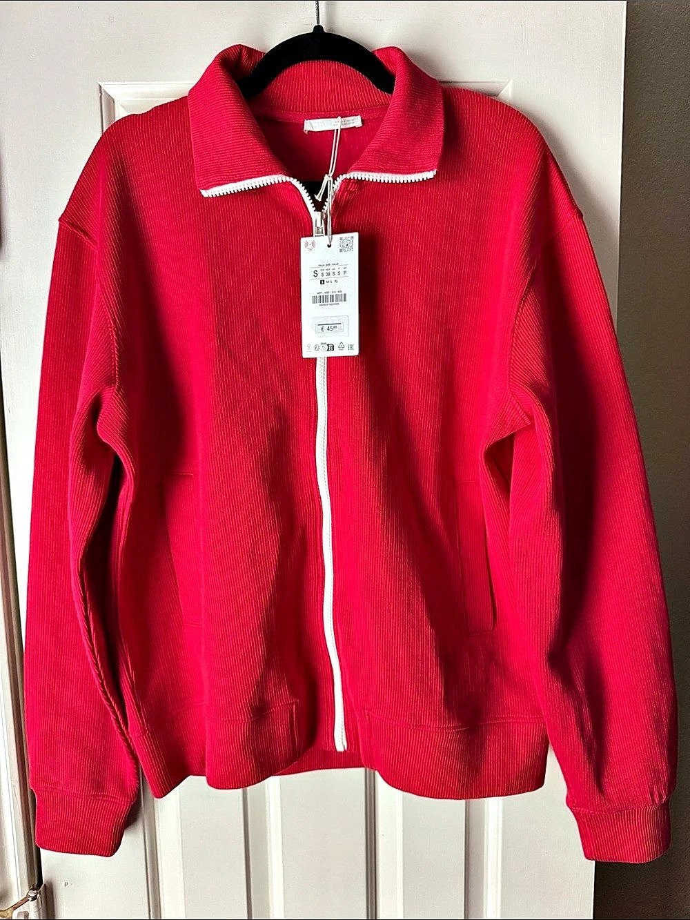 Zara Ribbed Zip-up Jacket Ribbed Zip Jacket in Red Size Small NWT